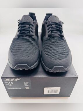 York Athletics The Henry Shoes Mens 11.5 Women’s 13 Triple Black Sneakers NEW